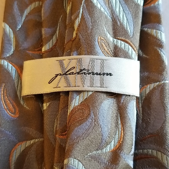 XMI Platinum Silk Tie - Picture 4 of 7